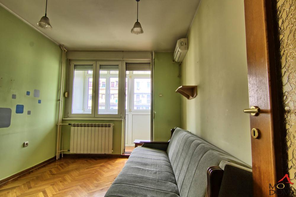 Glavna slika -Stan,NOVI SAD,GRBAVICA,kv: 21, € 82400, ID: 1028820