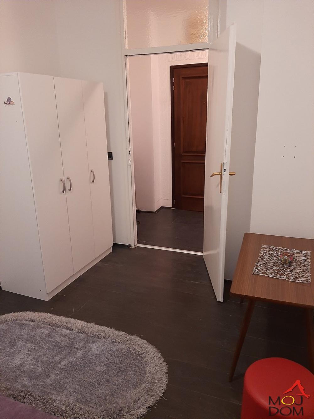 Slika 2 - Stan,NOVI SAD,TELEP,kv: 37, € 76220, ID: 1027450