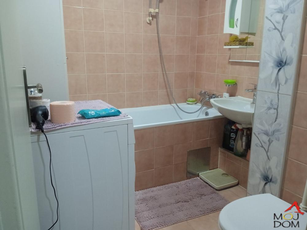 Slika 9 - Stan,NOVI SAD,NOVO NASELJE,kv: 52, € 120500, ID: 1027253