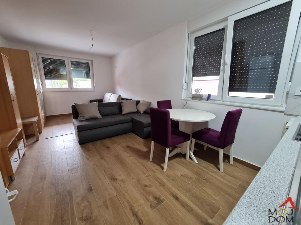 Slika 1 - Stan,NOVI SAD,TELEP,kv: 25, € 61800, ID: 1028562