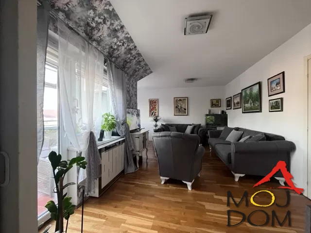 Slika 1 - Stan,PETROVARADIN,PETROVARADIN,kv: 75, € 216000, ID: 1026932