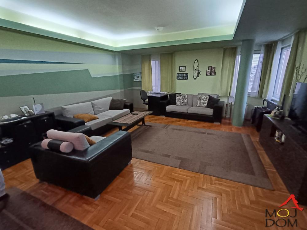 Glavna slika -Stan,NOVI SAD,BULEVAR EVROPE,kv: 87, € 206000, ID: 1028015