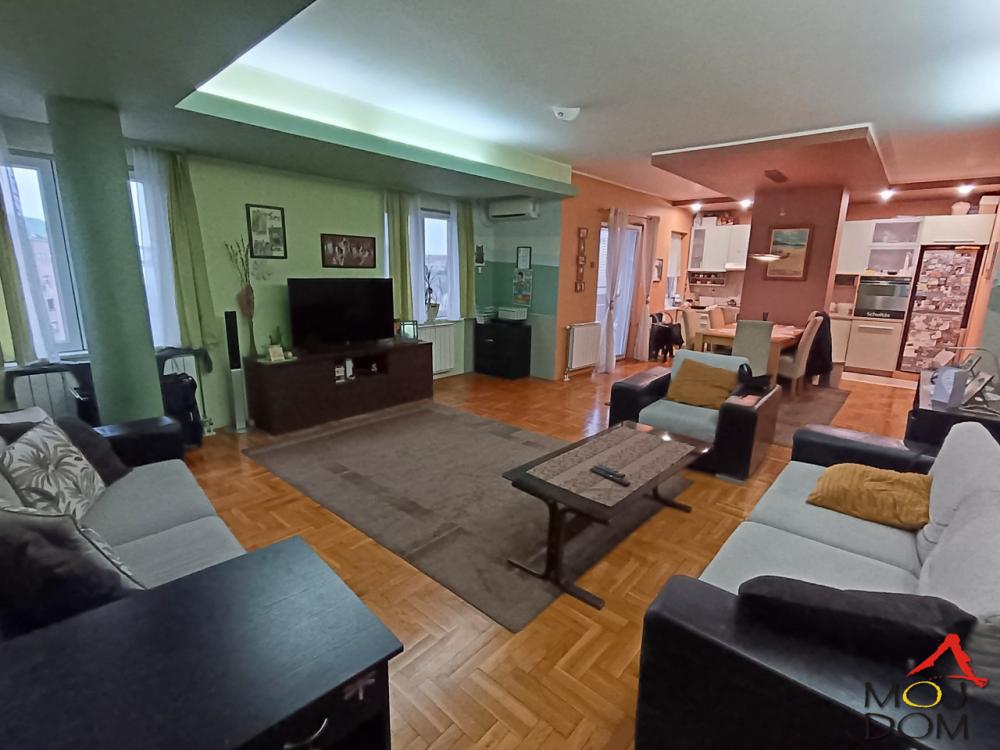 Slika 1 - Stan,NOVI SAD,BULEVAR EVROPE,kv: 87, € 206000, ID: 1028015