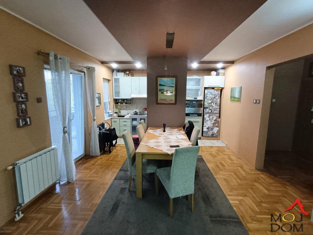 Slika 4 - Stan,NOVI SAD,BULEVAR EVROPE,kv: 87, € 206000, ID: 1028015