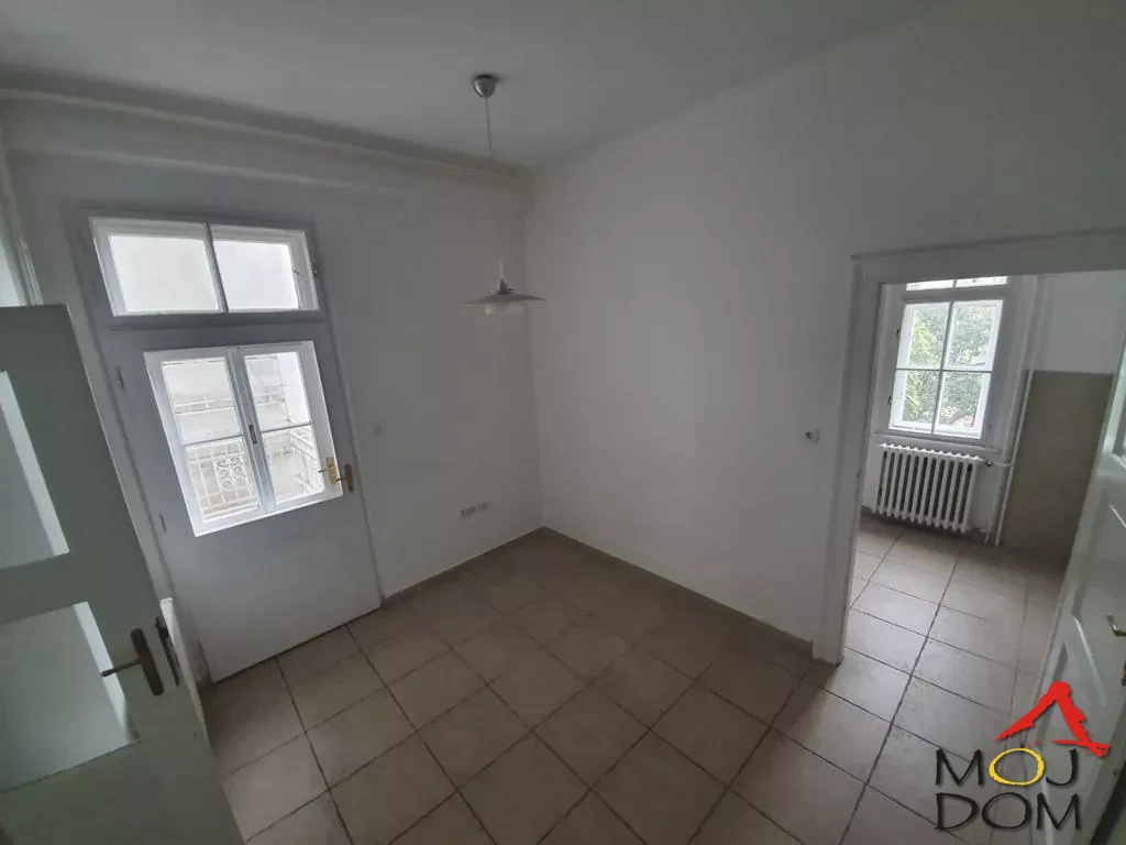 Slika 10 - Stan,NOVI SAD,CENTAR,kv: 118, € 292000, ID: 1027205