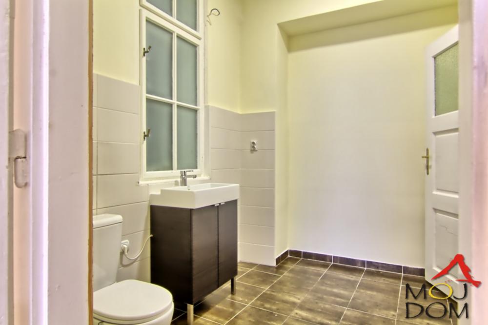 Slika 7 - Stan,NOVI SAD,CENTAR,kv: 118, € 292000, ID: 1027205