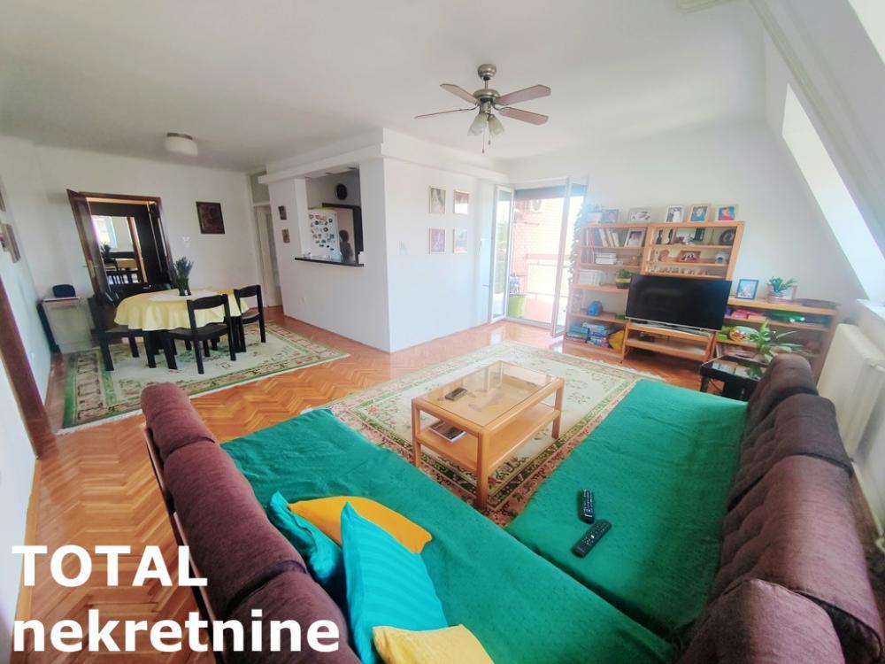 Glavna slika -Stan,NOVI SAD,BULEVAR PATRIJARHA PAVLA,kv: 92.00, € 184000, ID: 1100974