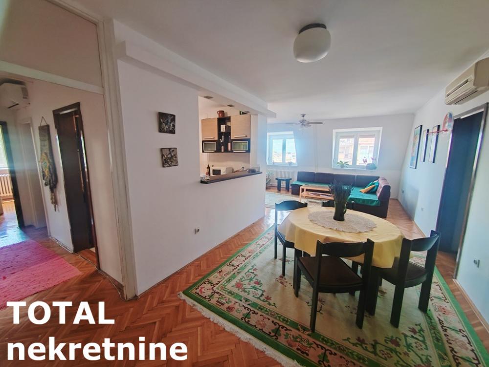 Slika 3 - Stan,NOVI SAD,BULEVAR PATRIJARHA PAVLA,kv: 92.00, € 184000, ID: 1100974