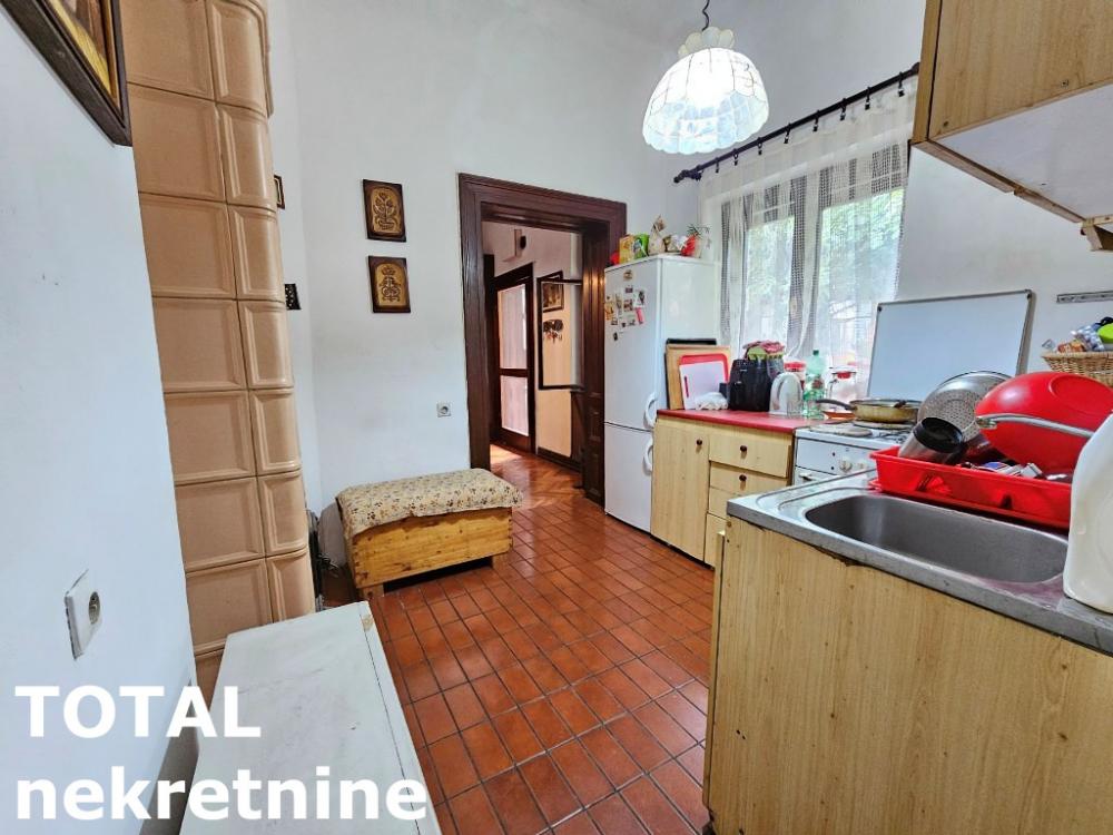 Slika 11 - Stan,PETROVARADIN,PETROVARADIN,kv: 71.00, € 118450, ID: 1100957