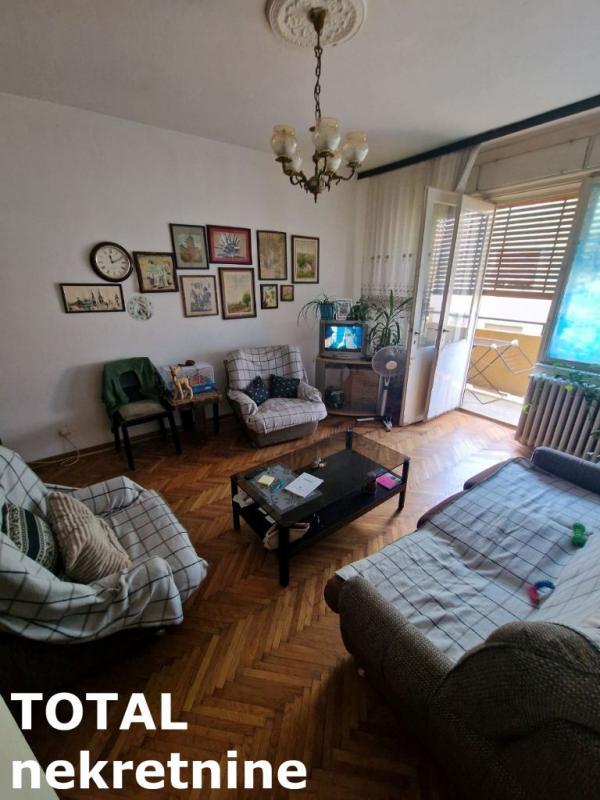 Glavna slika -Stan,NOVI SAD,CENTAR,kv: 74.00, € 178000, ID: 1100927