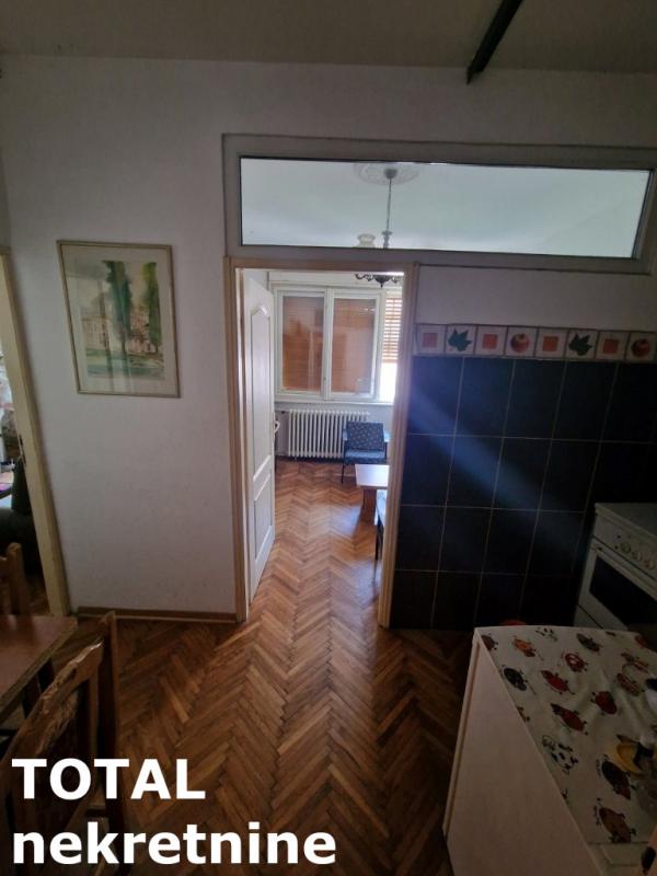 Slika 6 - Stan,NOVI SAD,CENTAR,kv: 74.00, € 178000, ID: 1100927