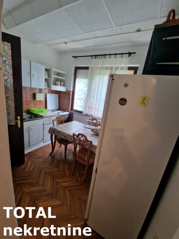 Slika 9 - Stan,NOVI SAD,CENTAR,kv: 74.00, € 178000, ID: 1100927