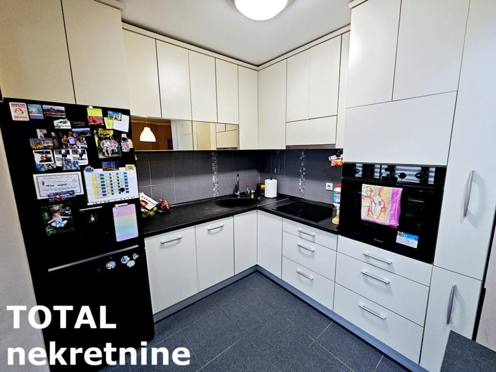 Slika 3 - Stan,NOVI SAD,ADICE,kv: 58.00, € 133900, ID: 1100967