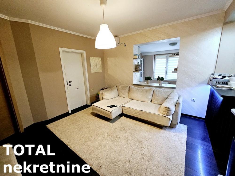 Slika 4 - Stan,NOVI SAD,ADICE,kv: 58.00, € 133900, ID: 1100967