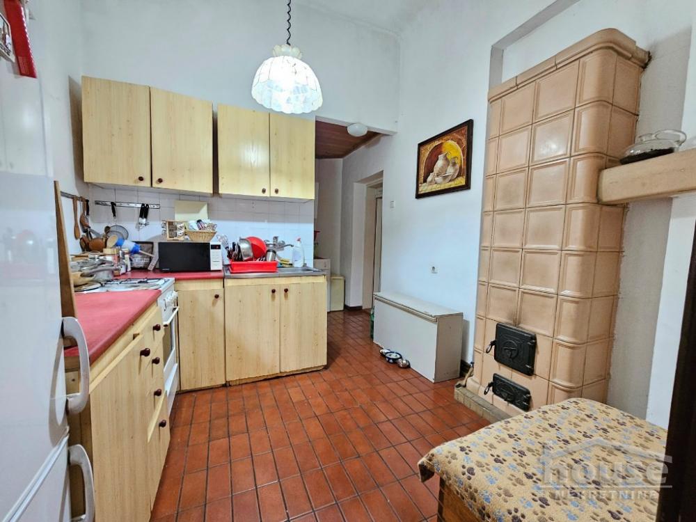 Slika 6 - Stan,PETROVARADIN,PETROVARADIN,kv: 71.00, € 118450, ID: 1064109