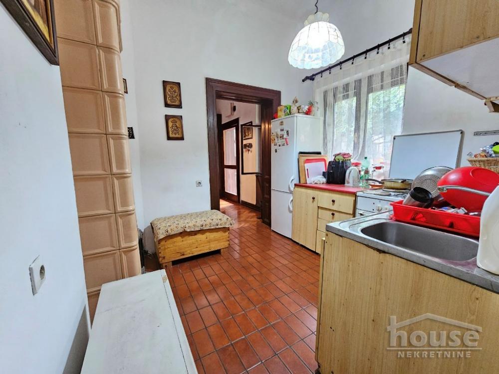 Slika 7 - Stan,PETROVARADIN,PETROVARADIN,kv: 71.00, € 118450, ID: 1064109