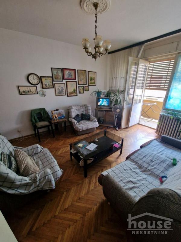 Glavna slika -Stan,NOVI SAD,CENTAR,kv: 74.00, € 178000, ID: 1064079