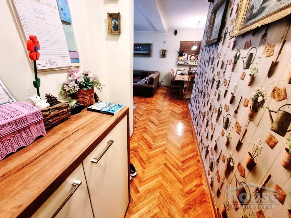 Slika 7 - Stan,NOVI SAD,GRBAVICA,kv: 124.00, € 257500, ID: 1061824