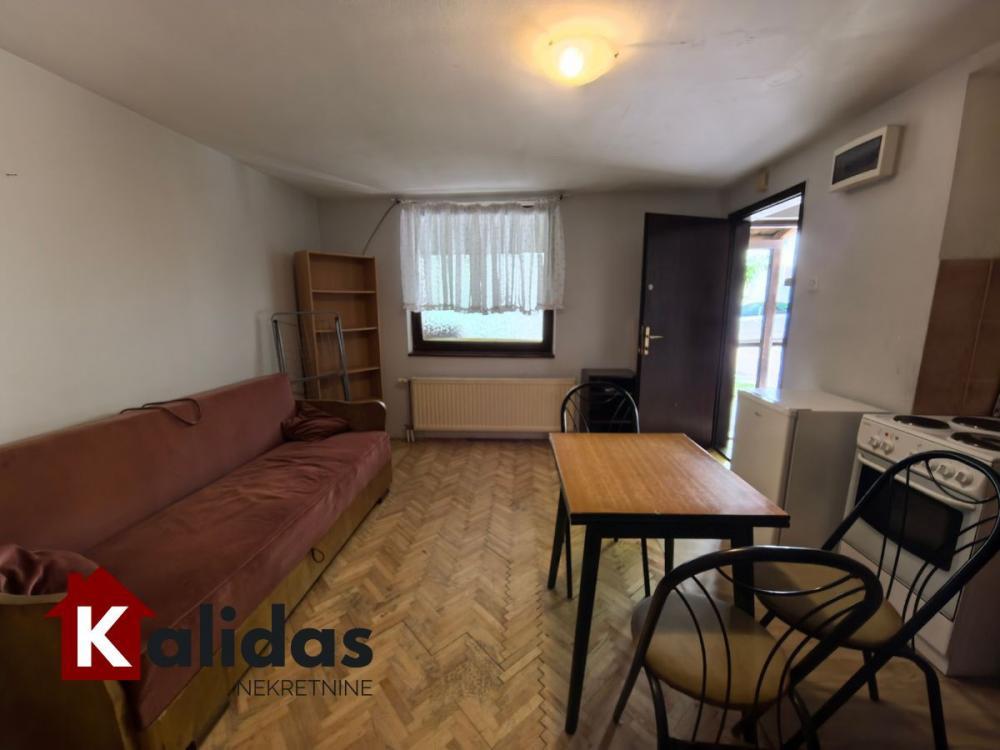 Glavna slika -Stan,NOVI SAD,GRBAVICA,kv: 28, € 69000, ID: 1007921
