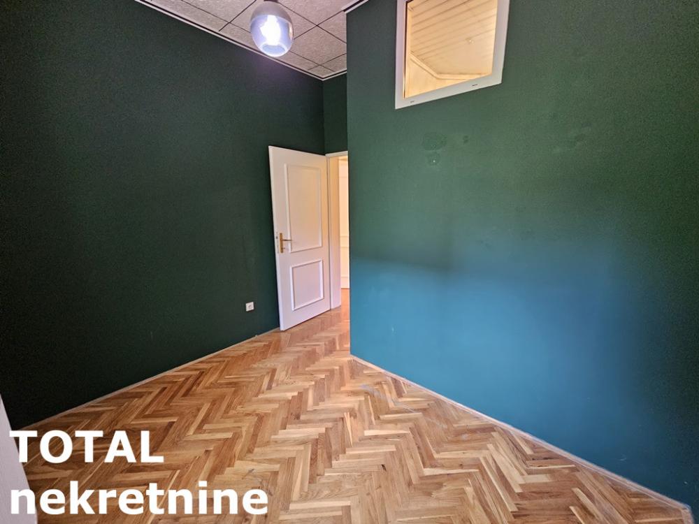 Slika 8 - Stan,NOVI SAD,TELEP,kv: 84.00, € 175000, ID: 1100985