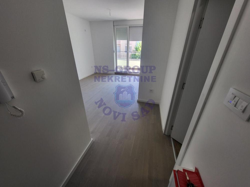 Slika 4 - Izuzetan dvosoban stan - novogradnja, Telep uz Liman!