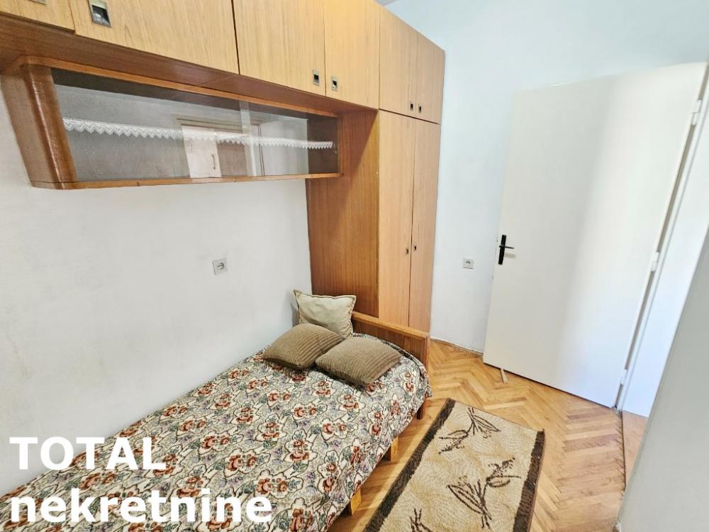 Slika 7 - Stan,NOVI SAD,GRBAVICA,kv: 65.00, € 220000, ID: 1099582