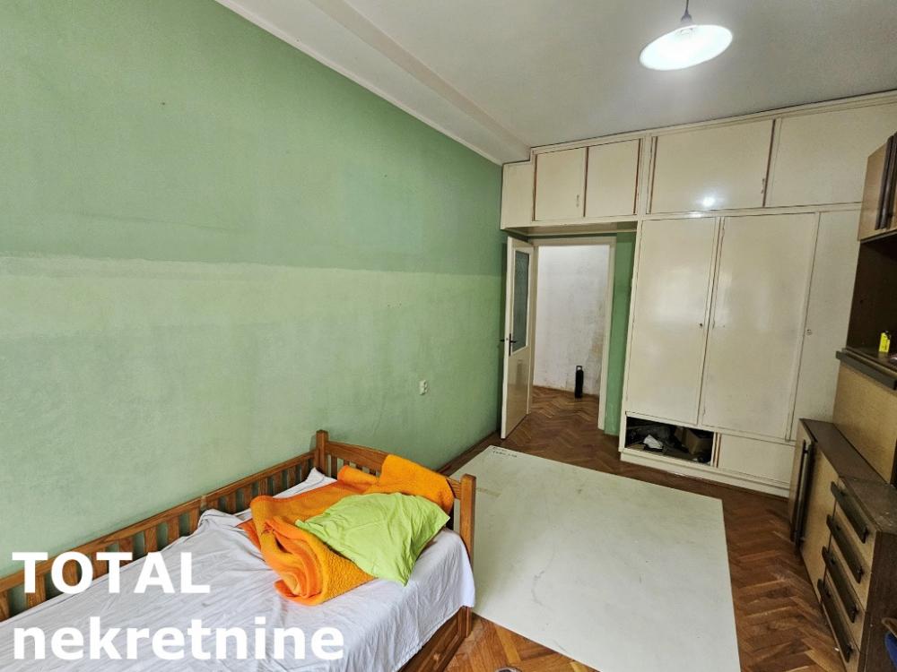 Slika 9 - Stan,NOVI SAD,GRBAVICA,kv: 65.00, € 220000, ID: 1099582