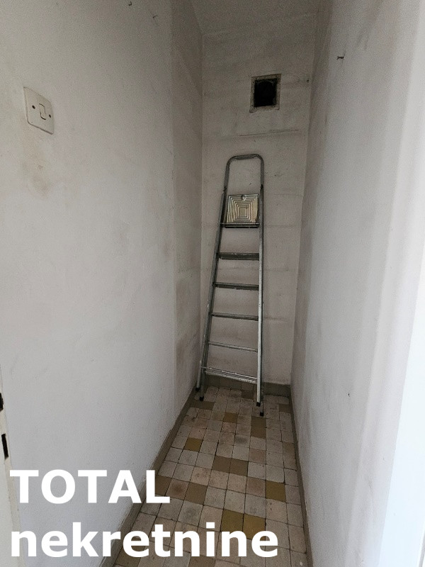 Slika 6 - Stan,NOVI SAD,GRBAVICA,kv: 65.00, € 220000, ID: 1099582