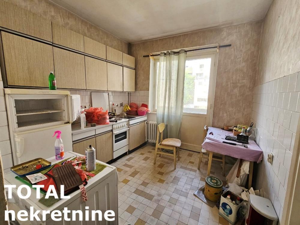 Slika 4 - Stan,NOVI SAD,GRBAVICA,kv: 65.00, € 220000, ID: 1099582