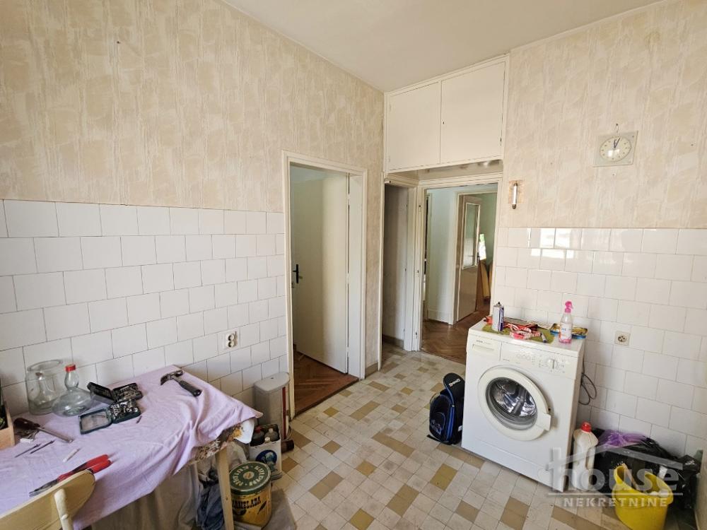 Slika 6 - Stan,NOVI SAD,GRBAVICA,kv: 65.00, € 220000, ID: 1062734
