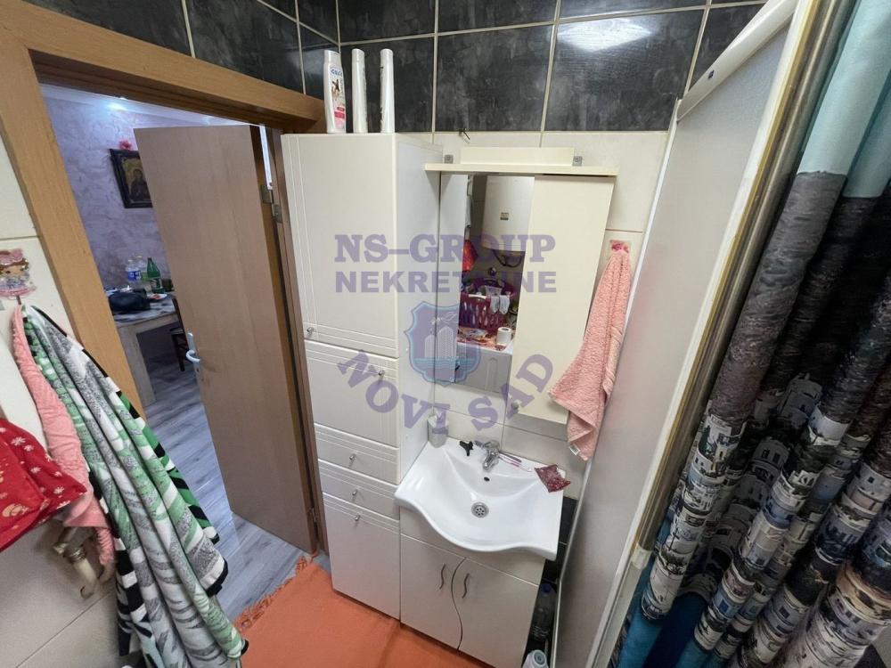 Slika 6 - Jednoiposoban, 28m2, Telep Novi Sad