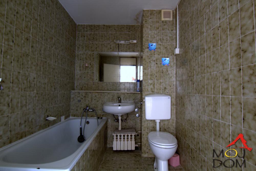 Slika 5 - Stan,NOVI SAD,AVIJACIJA,kv: 48, € 107000, ID: 1030818