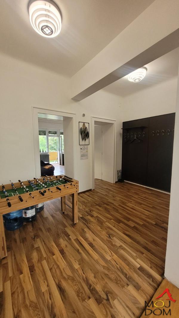 Slika 8 - Stan,NOVI SAD,CENTAR,kv: 131, € 463500, ID: 1030836