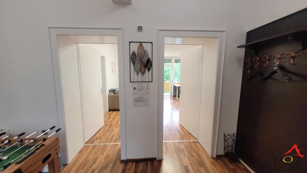 Slika 10 - Stan,NOVI SAD,CENTAR,kv: 131, € 463500, ID: 1030836