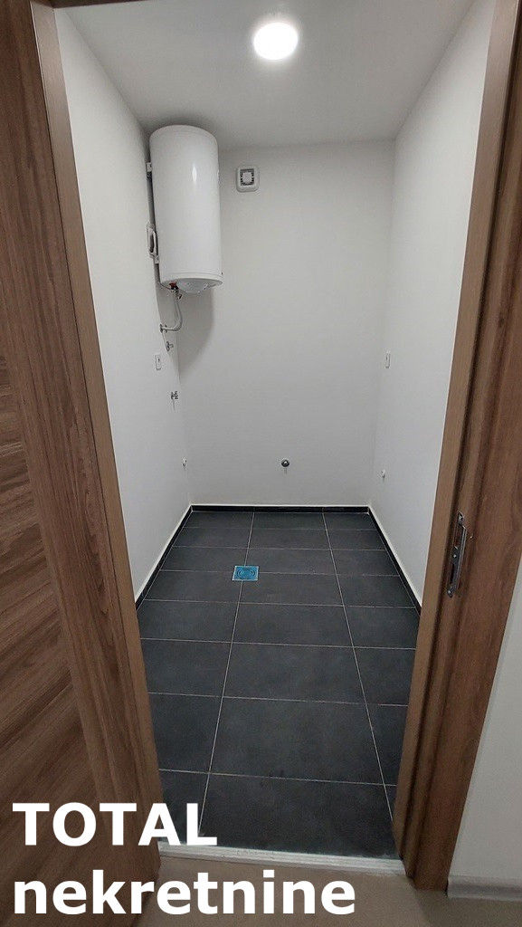 Slika 7 - Stan,PETROVARADIN,ALIBEGOVAC,kv: 78.00, € 165000, ID: 1101010