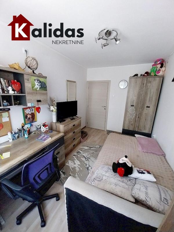 Slika 3 - Stan,NOVI SAD,GRBAVICA,kv: 47, € 128750, ID: 1007936