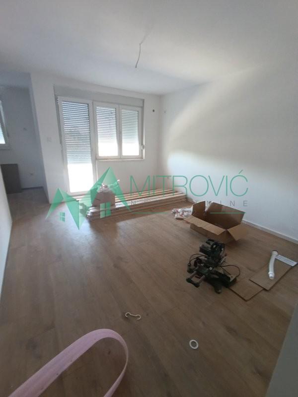 Glavna slika -Nov petosoban stan u Veterniku ODLIČNA CENA!! SA PDV!  