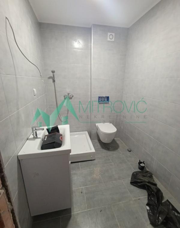 Slika 4 - Nov petosoban stan u Veterniku ODLIČNA CENA!! SA PDV!  