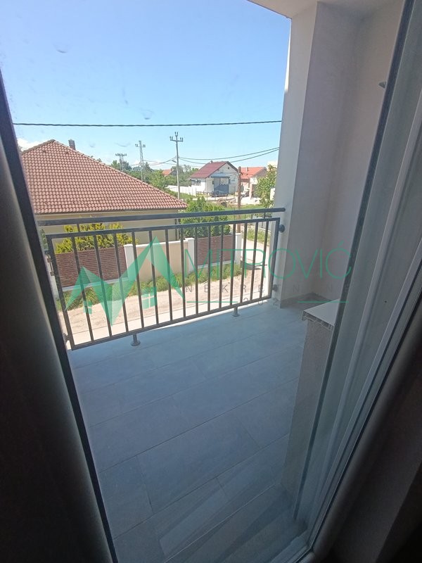 Slika 3 - Nov petosoban stan u Veterniku ODLIČNA CENA!! SA PDV!  