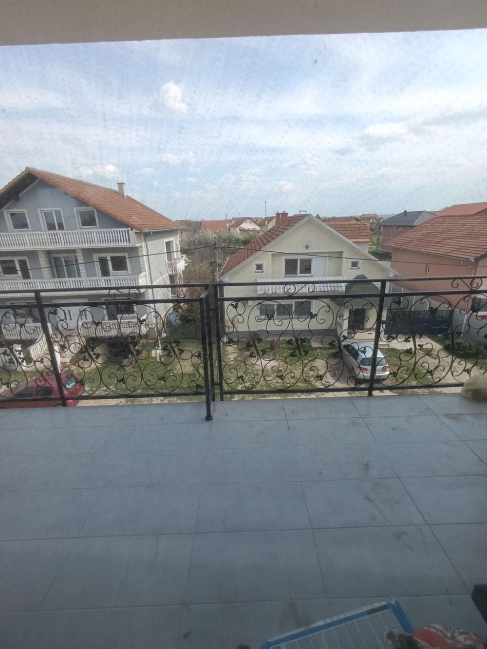 Slika 2 - Veternik odličan četvorosoban uskoro useljiv stan  