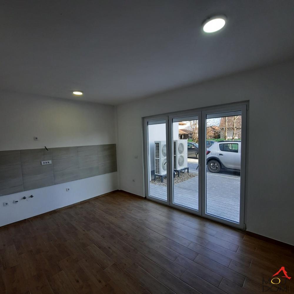 Glavna slika -Stan,VETERNIK,VETERNIČKA RAMPA,kv: 22, € 51500, ID: 1025789