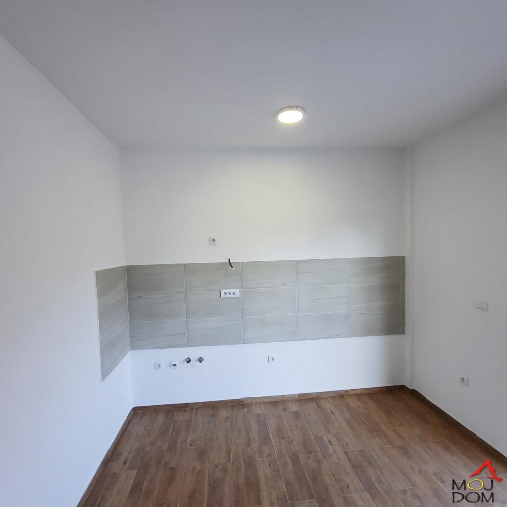 Slika 2 - Stan,VETERNIK,VETERNIČKA RAMPA,kv: 22, € 51500, ID: 1025789