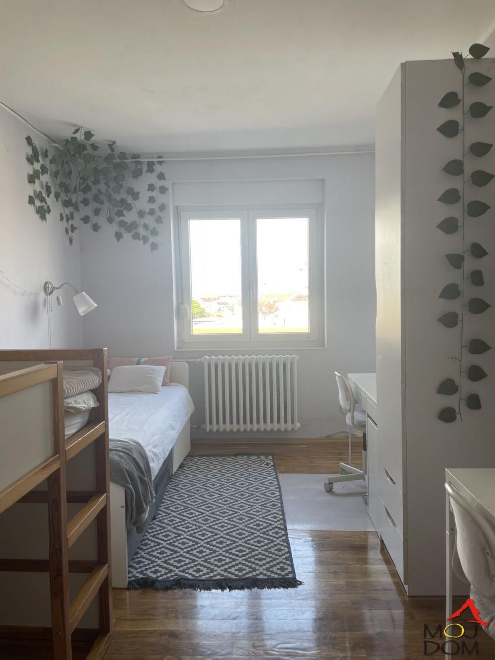 Slika 6 - Stan,NOVI SAD,BULEVAR,kv: 57, € 155600, ID: 1030499