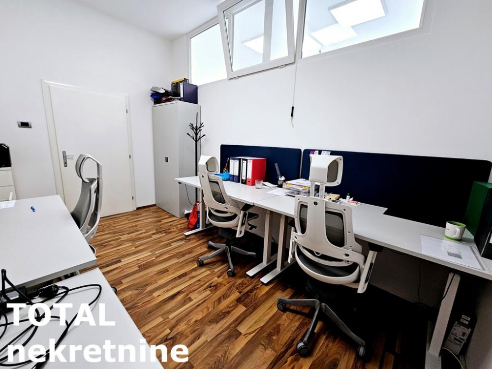 Slika 8 - Stan,NOVI SAD,CENTAR,kv: 131.00, € 450000, ID: 1100976