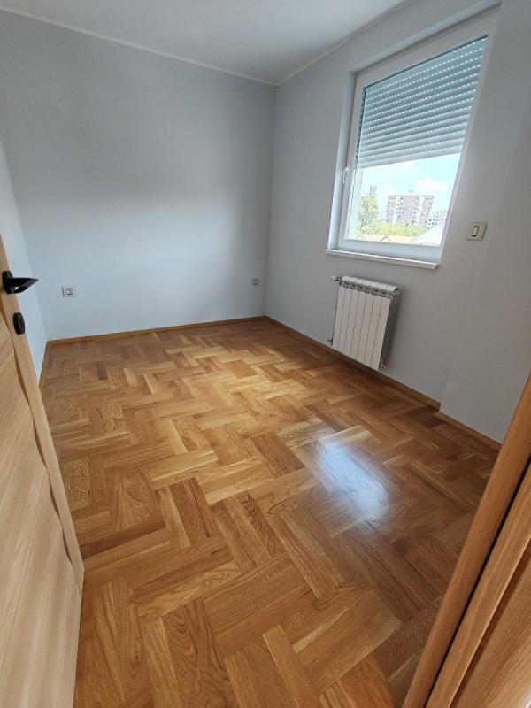 Slika 5 - Stan,NOVI SAD,TELEP,kv: 72.00, € 178000, ID: 1057125