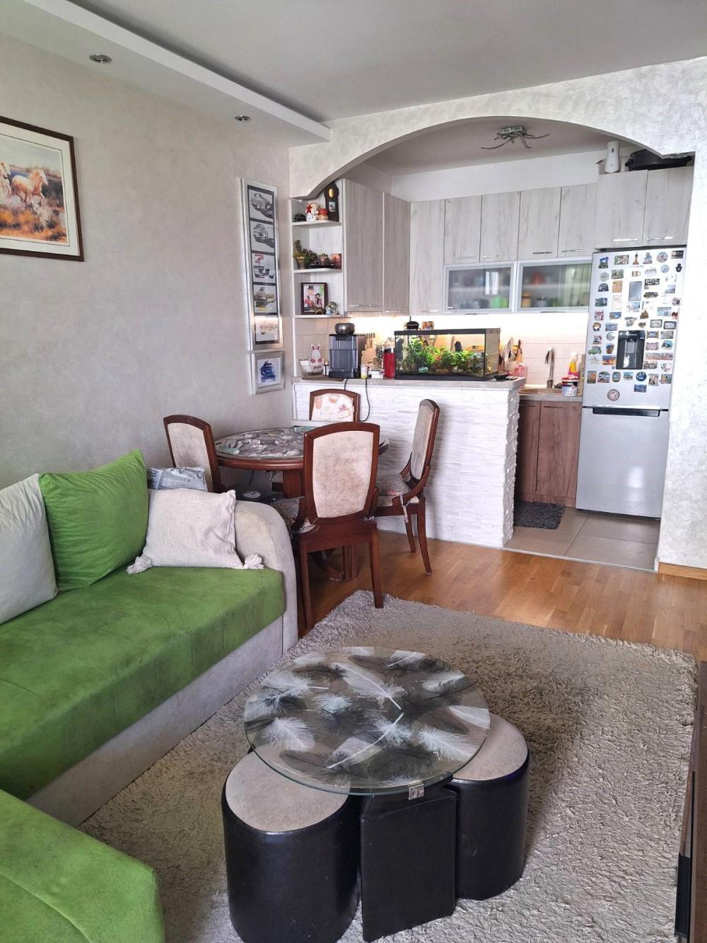 Glavna slika -Stan,NOVI SAD,SOMBORSKI BULEVAR,kv: 53, € 143200, ID: 1019205