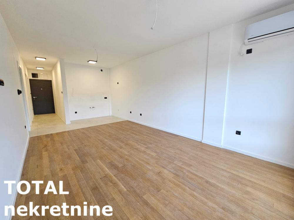 Glavna slika -Stan,NOVI SAD,TELEP,kv: 52.00, € 140400, ID: 1100807