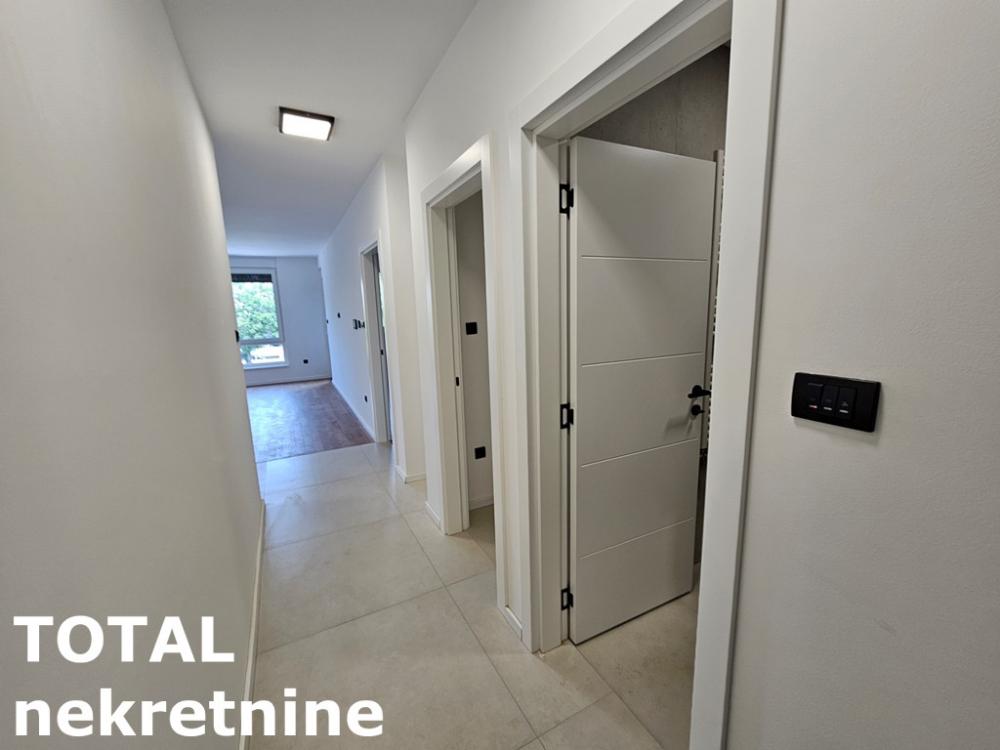 Slika 7 - Stan,NOVI SAD,TELEP,kv: 52.00, € 140400, ID: 1100807