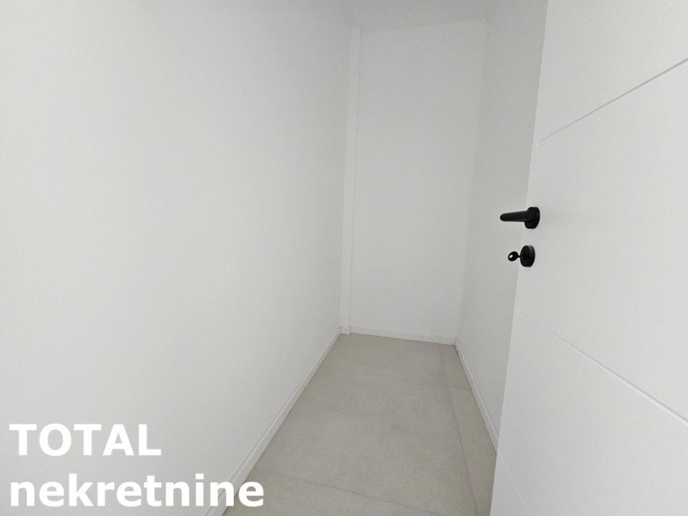 Slika 6 - Stan,NOVI SAD,TELEP,kv: 52.00, € 140400, ID: 1100807