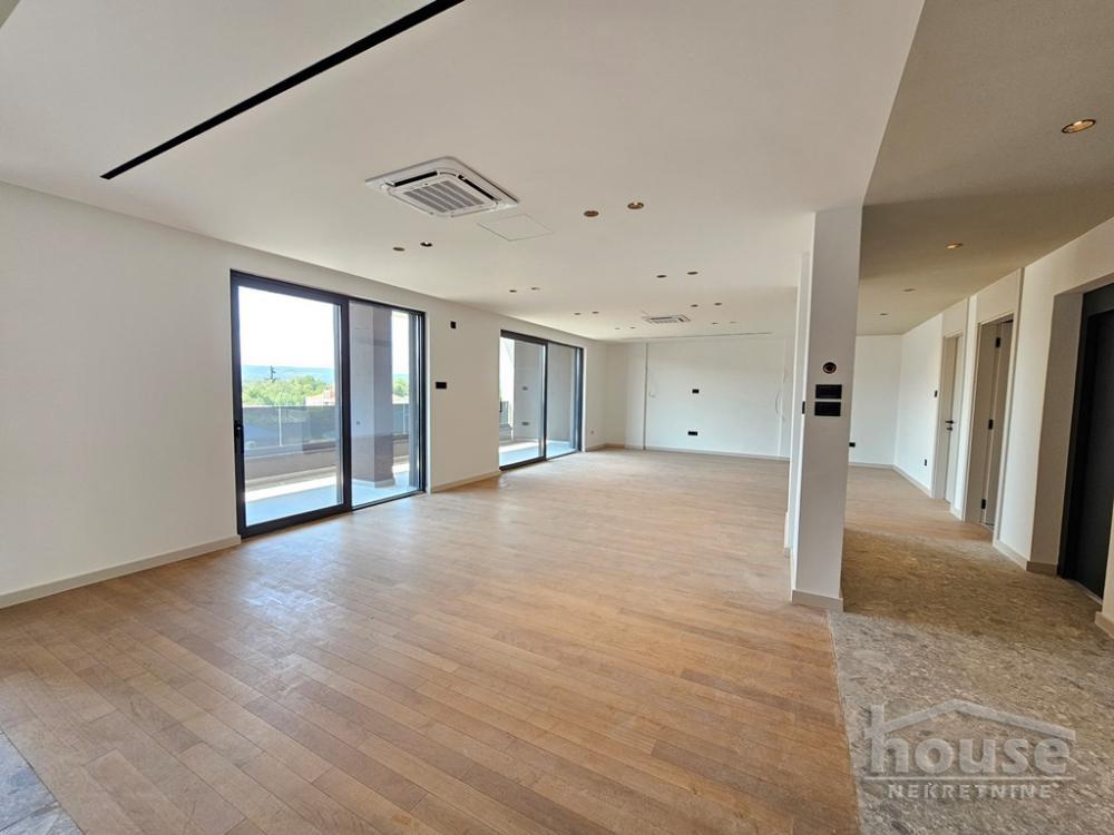 Glavna slika -Stan,NOVI SAD,TELEP,kv: 194.00, € 648900, ID: 1064129